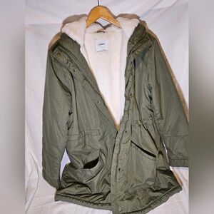 Olive Green Parka with Faux Fur